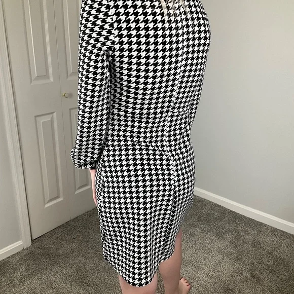 Houndstooth Dress - Picture 2 of 5